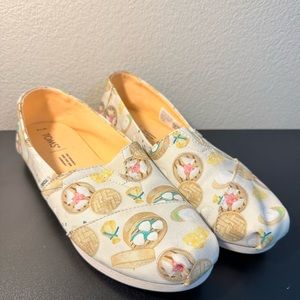 Toms 7.5US/5.5UK - Dumpling print